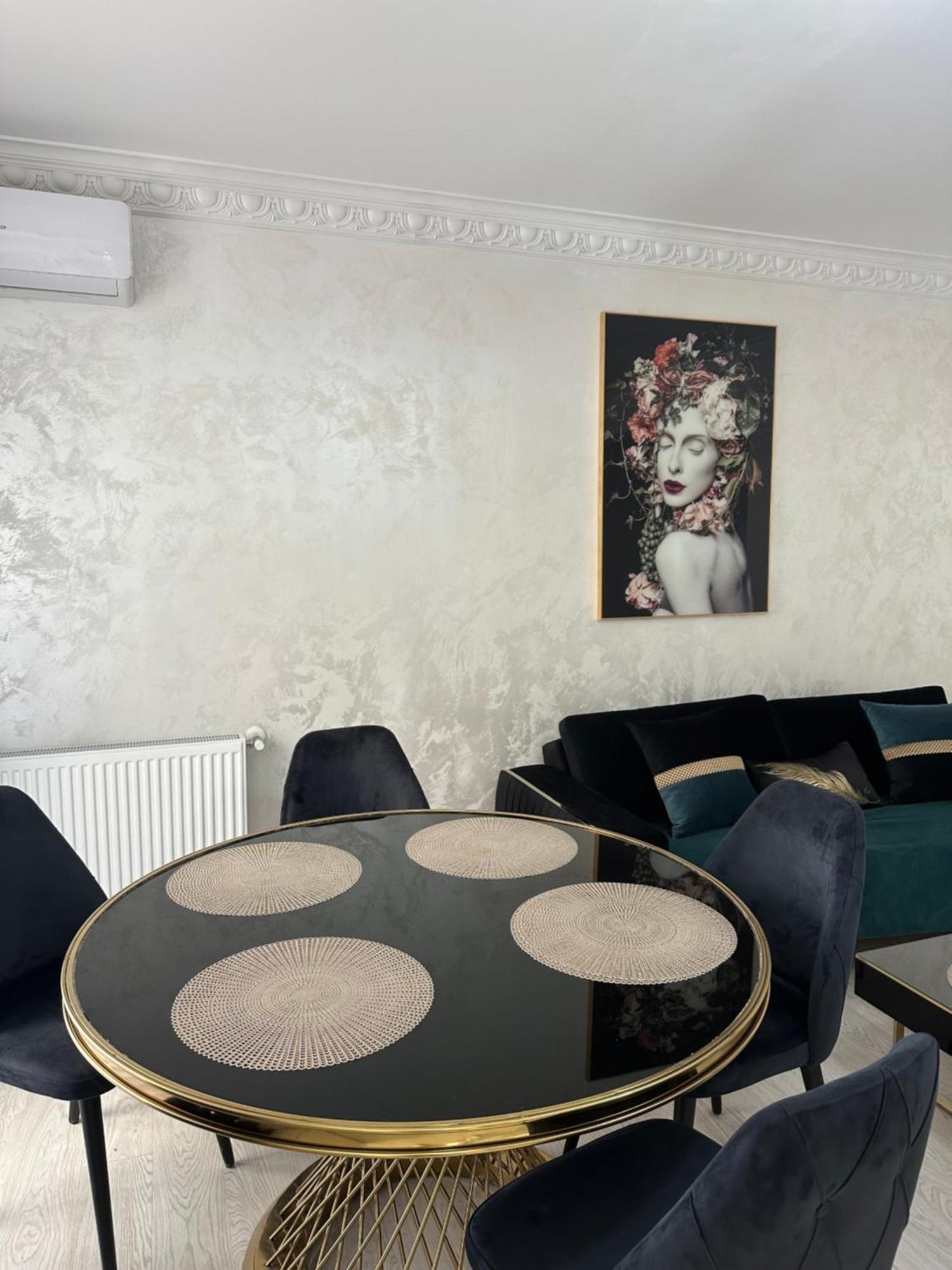 Apartament Simoni Ploieşti Exterior foto