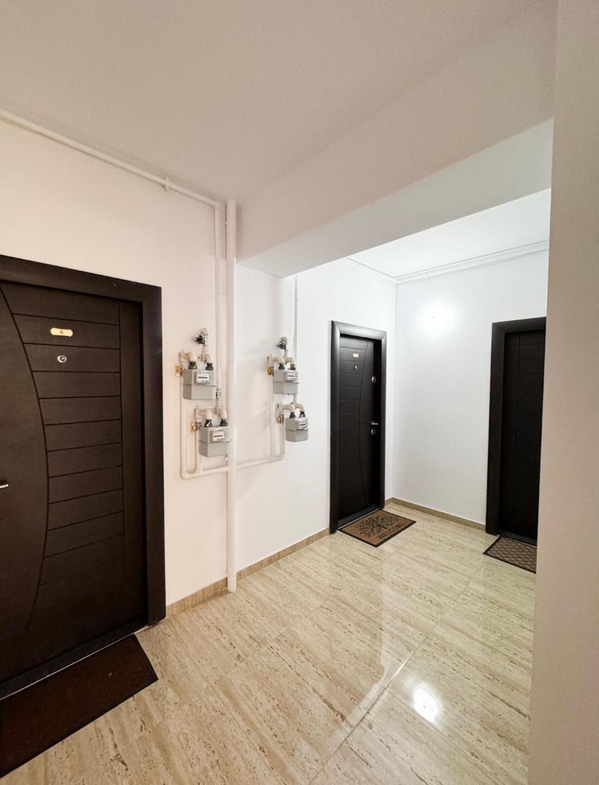 Apartament Simoni Ploieşti Exterior foto